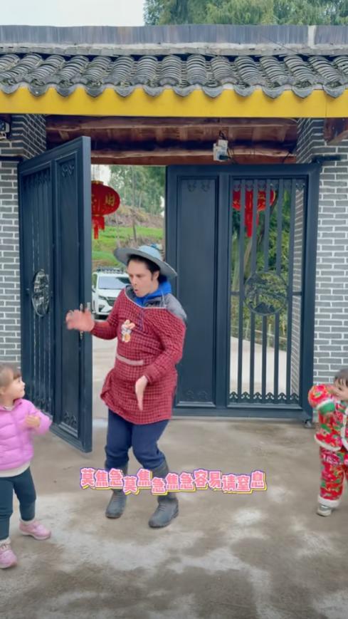 美国小伙娶四川姑娘生下混血儿女在中国生活16年还习惯吗？(图6)