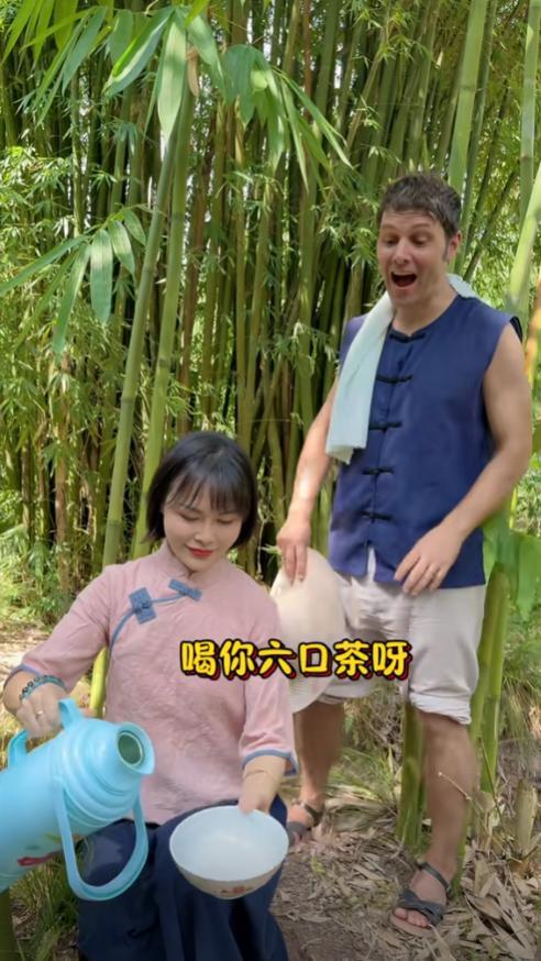美国小伙娶四川姑娘生下混血儿女在中国生活16年还习惯吗？(图22)