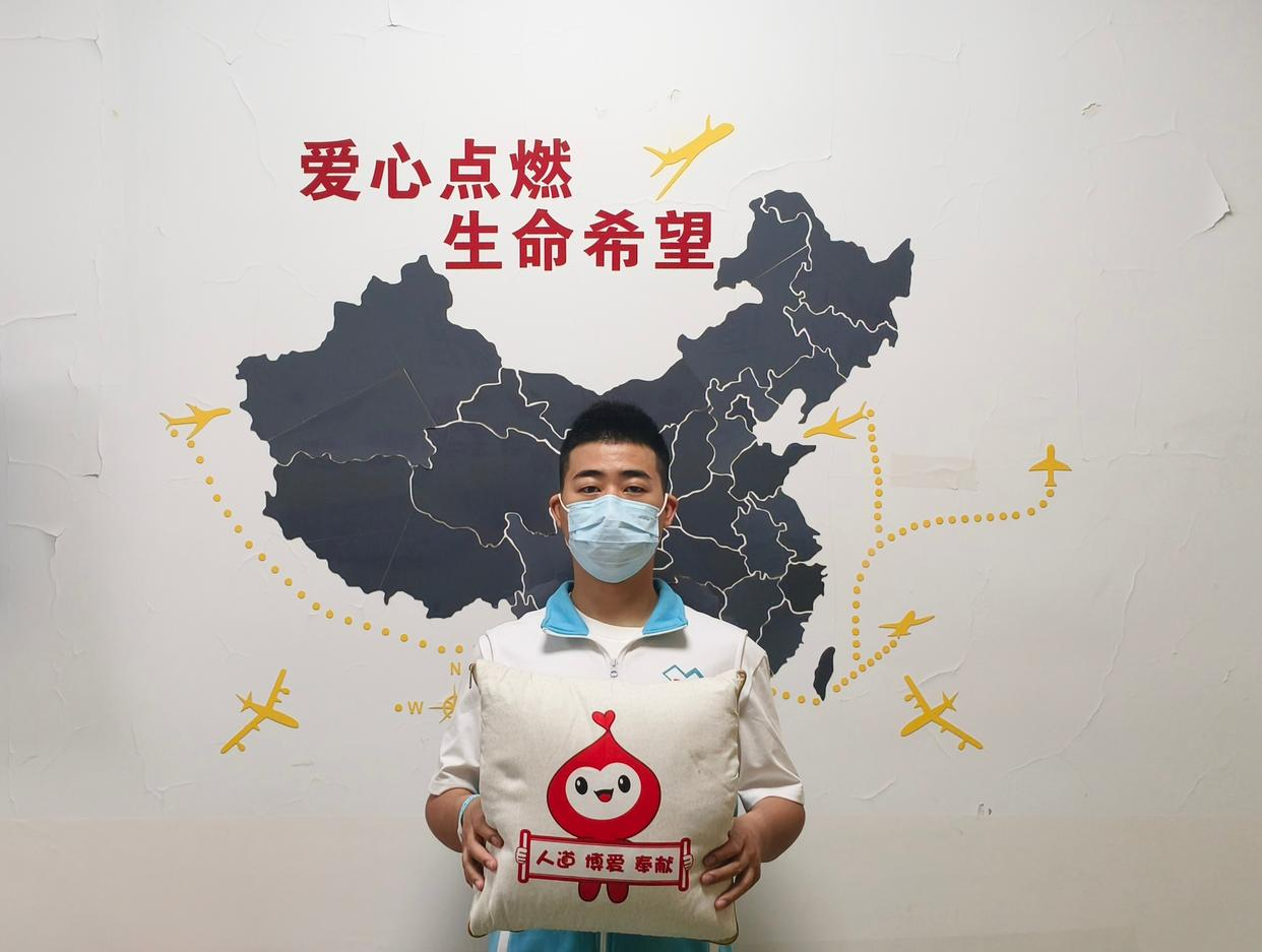 【8点见】男子跳入兵马俑坑推倒兵马俑通报(图14)