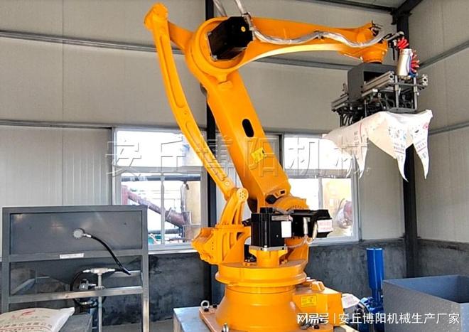 尿素全自动拆包机型号潍坊机器人自动破袋机(图2)