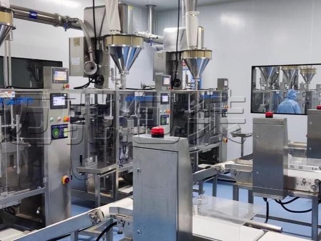 全自动立式粉末颗粒液体卷膜制袋包装机生产厂家品牌推荐(图1)